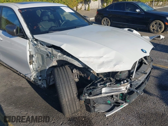 2020 BMW 3 Series M340i with VIN WBA5U7C00LA286622, listed as a IAAI auction lot 41837096 with 63,565 mi miles and . Bid and sale history available at DreamBid. Image 6.