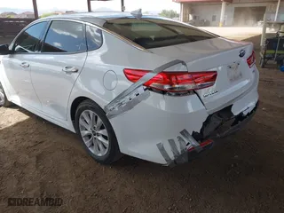 2017 Kia Optima EX with VIN 5XXGU4L38HG158709, listed as a IAAI auction lot 41949488 with 100,965 mi miles. Bid and sale history available at carsss.com. Image 6.