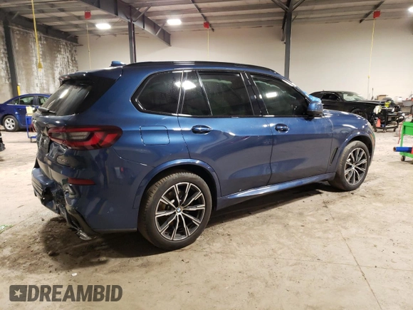 2021 BMW X5 xDrive40i with VIN 5UXCR6C08M9E96704, listed as a Copart auction lot 39458853 with 0 mi miles. Bid and sale history available at carsss.com. Image 3.