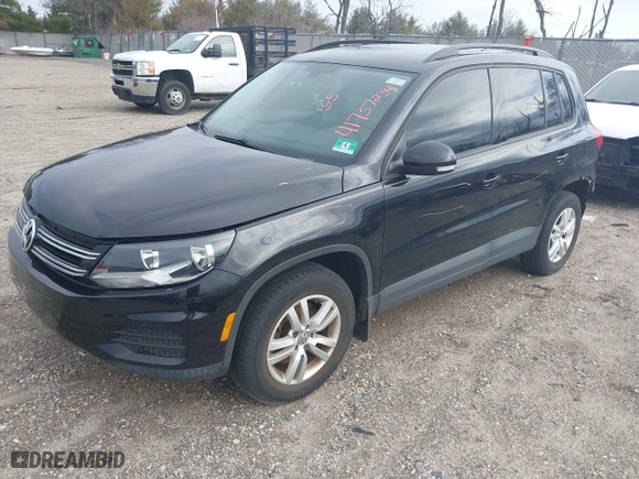 2017 Volkswagen Tiguan S with VIN WVGAV7AX6HK001529, listed as a IAAI auction lot 41737234 with 48,365 mi miles. Bid and sale history available at carsss.com. Image 18.