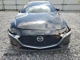 2021 Mazda 3 Select with VIN JM1BPABL2M1314153, listed as a Copart auction lot 49122935 with 85,617 mi miles and Salvage Title. Bid and sale history available at DreamBid. Image 5.