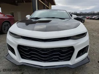2016 Chevrolet Camaro 2LT with VIN 1G1FD1RSXG0129424, listed as a Copart auction lot 86807184 with 108,442 mi miles and Salvage Title. Bid and sale history available at carsss.com. Image 5.