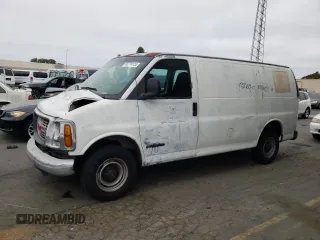 2002 GMC Savana z VIN 1GTGG25R521903285, wystawiony jako Copart lot #66774134 z przebiegiem 145 202 mil mil oraz Szkody całkowita. Historia ofert i sprzedaży dostępna na DreamBid. Obrazek 1.