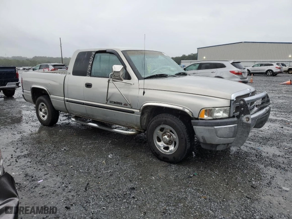 2000 Dodge Ram 1500 with VIN 1B7HC13Z4YJ109559, listed as a Copart auction lot 72916424 with 181,149 mi miles and Salvage Title. Bid and sale history available at carsss.com. Image 4.