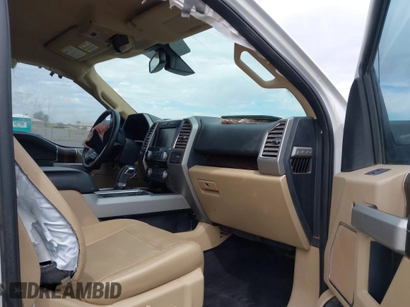 2015 Ford F-150 XLT w/HD Payload Pkg with VIN 1FTFW1EG0FKD99316, listed as a IAAI auction lot 42024645 with 275,335 mi miles. Bid and sale history available at carsss.com. Image 5.