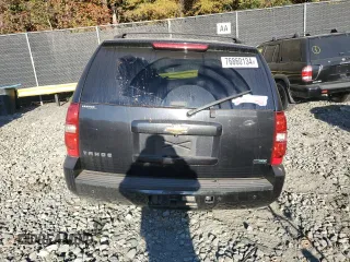 2011 Chevrolet Tahoe LT z VIN 1GNSKBE04BR355654, wystawiony jako Copart lot #52417365 z przebiegiem 181 771 mil mil oraz Nie do naprawy • Non repairable. Historia ofert i sprzedaży dostępna na DreamBid. Obrazek 6.