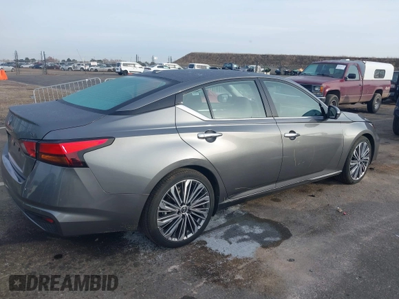 2023 Nissan Altima SL with VIN 1N4BL4EV6PN373414, listed as a IAAI auction lot 38292437 with 29,418 mi miles and . Bid and sale history available at DreamBid. Image 4.