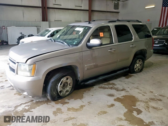 2007 Chevrolet Tahoe LS с VIN 1GNFC13J27R315827, выставлен на аукционе Copart как лот 57289415 с пробегом 147 309 миль миль и Чистый • Clean title. История ставок и продаж доступна на DreamBid. Изображение 1.