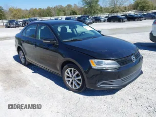 2014 Volkswagen Jetta Sedan SE w/Connectivity with VIN 3VWD07AJ3EM367803, listed as a IAAI auction lot 41799074 with 124,592 mi miles. Bid and sale history available at carsss.com. Image 1.