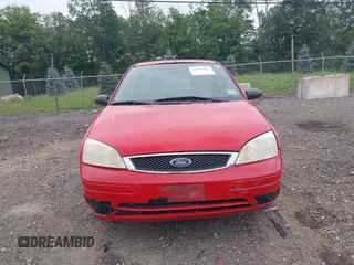 2006 Ford Focus S с VIN 1FAHP34N36W243710, выставлен на аукционе IAAI как лот 42611033 с пробегом 156 960 миль миль и . История ставок и продаж доступна на DreamBid. Изображение 6.