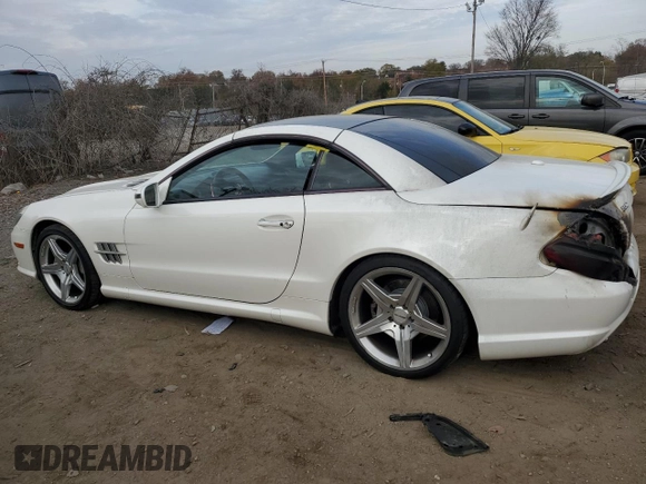 2011 Mercedes-Benz SL 550 z VIN WDBSK7BA4BF163119, wystawiony jako Copart lot #81606644 z przebiegiem 195 074 mil mil oraz Czysty tytuł • Clean title. Historia ofert i sprzedaży dostępna na DreamBid. Obrazek 2.