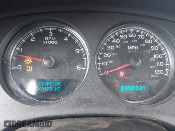 2007 GMC Yukon SLT with VIN 1GKFK13097J316933, listed as a IAAI auction lot 41330144 with 263,177 mi miles. Bid and sale history available at carsss.com. Image 7.