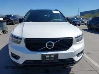 2021 Volvo XC40 R-Design with VIN YV4162UM5M2395943, listed as a IAAI auction lot 41979672 with 66,318 mi miles and . Bid and sale history available at carsss.com. Image 12.
