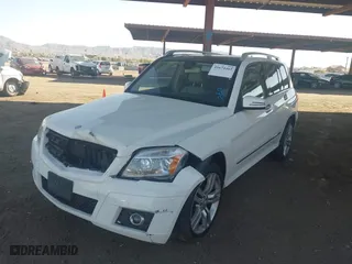 2012 Mercedes-Benz GLK-Class GLK 350 with VIN WDCGG5GB5CF788459, listed as a IAAI auction lot 41674465 with 84,632 mi miles. Bid and sale history available at carsss.com. Image 17.