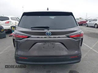 2022 Toyota Sienna LE z VIN 5TDKRKEC1NS099302, wystawiony jako IAAI lot #42243486 z przebiegiem 209 339 mil mil oraz . Historia ofert i sprzedaży dostępna na DreamBid. Obrazek 17.