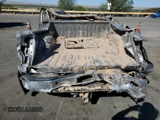 2006 Chevrolet Silverado 1500HD LT2 z VIN 1GCGK13U26F141378, wystawiony jako Copart lot #72618994 z przebiegiem Nie podano mil oraz Szkoda całkowita • Salvage title. Historia ofert i sprzedaży dostępna na DreamBid. Obrazek 6.