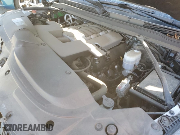 2018 Cadillac Escalade z VIN 1GYS4AKJ9JR305660, wystawiony jako Copart lot #87519795 z przebiegiem 36 483 mil mil oraz Szkoda całkowita • Salvage title. Historia ofert i sprzedaży dostępna na DreamBid. Obrazek 12.