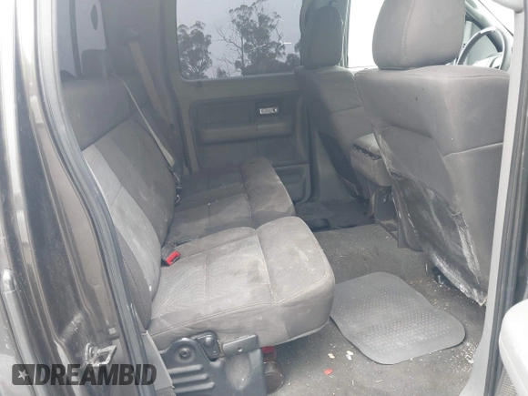 2005 Ford F-150 XLT с VIN 1FTRW12WX5FA40877, выставлен на аукционе IAAI как лот 41760089 с пробегом 182 419 миль миль и . История ставок и продаж доступна на DreamBid. Изображение 8.