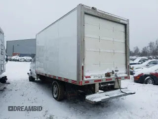 2020 Chevrolet Express Commercial z VIN 1HA0GSFG4LN006995, wystawiony jako Copart lot #82510034 z przebiegiem Nie podano mil oraz Szkoda całkowita • Salvage title. Historia ofert i sprzedaży dostępna na DreamBid. Obrazek 3.