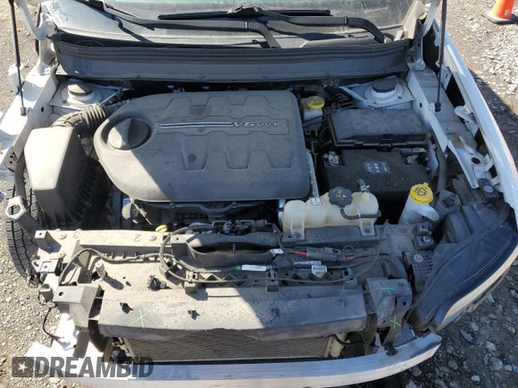 2019 Jeep Cherokee Latitude with VIN 1C4PJMCX5KD172807, listed as a Copart auction lot 48664415 with 128,396 mi miles and Salvage Title. Bid and sale history available at carsss.com. Image 12.