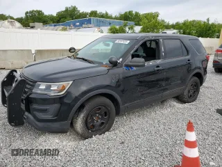 2016 Ford Police Interceptor Utility z VIN 1FM5K8AR0GGB44690, wystawiony jako Copart lot #58397525 z przebiegiem 73 250 mil mil oraz Tytuł czysty. Historia ofert i sprzedaży dostępna na DreamBid. Obrazek 1.