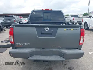 2016 Nissan Frontier SV z VIN 1N6AD0ER0GN763193, wystawiony jako IAAI lot #42137941 z przebiegiem 118 660 mil mil oraz . Historia ofert i sprzedaży dostępna na DreamBid. Obrazek 16.