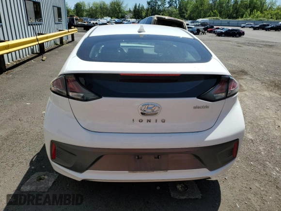 2020 Hyundai Ioniq Limited с VIN KMHC85LJ4LU061044, выставлен на аукционе Copart как лот 58514355 с пробегом 41 752 миль миль и Списание • Salvage title. История ставок и продаж доступна на DreamBid. Изображение 6.