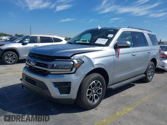 2024 Ford Expedition XLT with VIN 1FMJU1H85REA20278, listed as a IAAI auction lot 41739245 with 26,079 mi miles. Bid and sale history available at carsss.com. Image 17.