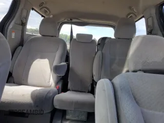 2017 Toyota Sienna LE Auto Access Seat with VIN 5TDKZ3DC5HS782583, listed as a Copart auction lot 60624395 with 171,311 mi miles and Salvage title. Bid and sale history available at DreamBid. Image 10.
