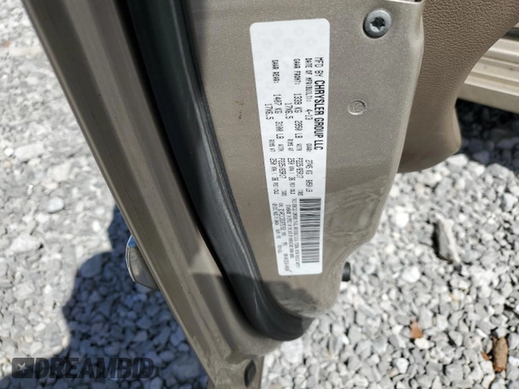 2013 Chrysler Town & Country Touring L with VIN 2C4RC1CG5DR757582, listed as a Copart auction lot 55468895 with 210,855 mi miles and Clean Title. Bid and sale history available at DreamBid. Image 13.