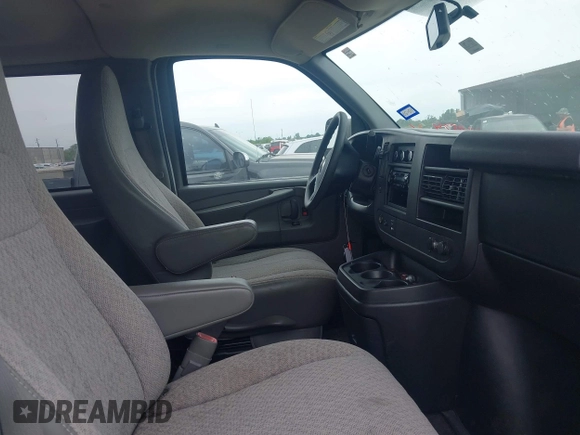 2013 Chevrolet Express Passenger 1LT with VIN 1GAZGYFG0D1117737, listed as a IAAI auction lot 42320524 with 103,968 mi miles and . Bid and sale history available at DreamBid. Image 5.