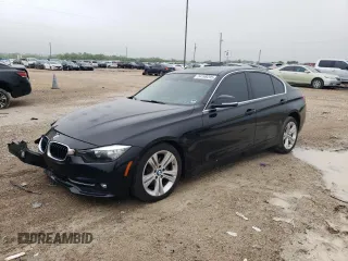 2017 BMW 3 Series 330i z VIN WBA8B9G54HNU50703, wystawiony jako Copart lot #54169295 z przebiegiem 107 729 mil mil oraz Szkoda całkowita • Salvage title. Historia ofert i sprzedaży dostępna na DreamBid. Obrazek 1.
