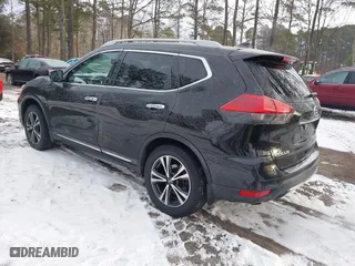 2017 Nissan Rogue SL with VIN 5N1AT2MV0HC840377, listed as a IAAI auction lot 41392637 with 111,912 mi miles. Bid and sale history available at carsss.com. Image 3.