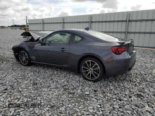 2018 Subaru BRZ Limited с VIN JF1ZCAC11J8603170, выставлен на аукционе Copart как лот 58993655 с пробегом 30 105 миль миль и Списание • Salvage title. История ставок и продаж доступна на DreamBid. Изображение 2.