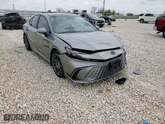 2025 Toyota Camry LE with VIN 4T1DAACKXSU563016, listed as a Copart auction lot 50403945 with 1,689 mi miles and Salvage Title. Bid and sale history available at carsss.com. Image 11.