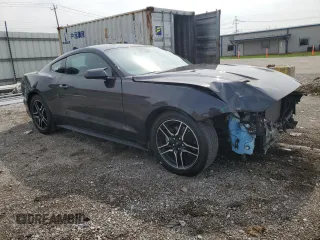 2022 Ford Mustang EcoBoost z VIN 1FA6P8TH6N5111321, wystawiony jako Copart lot #55021925 z przebiegiem 58 149 mil mil oraz Szkoda całkowita • Salvage title. Historia ofert i sprzedaży dostępna na DreamBid. Obrazek 4.