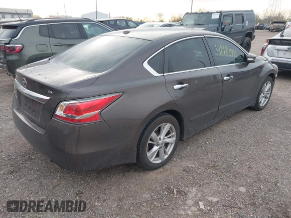 2015 Nissan Altima SV with VIN 1N4AL3AP0FC222916, listed as a IAAI auction lot 41983997 with 133,088 mi miles and . Bid and sale history available at carsss.com. Image 4.