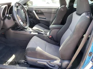 2014 Scion tC z VIN JTKJF5C74E3079471, wystawiony jako Copart lot #56996455 z przebiegiem 86 874 mil mil oraz Nie do naprawy. Historia ofert i sprzedaży dostępna na DreamBid. Obrazek 7.