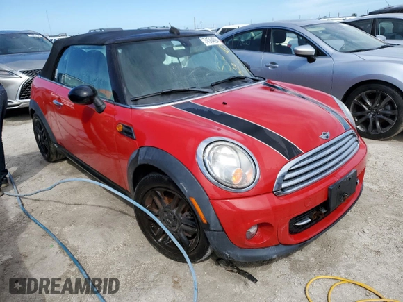 2015 MINI Convertible с VIN WMWZN3C53FT266957, выставлен на аукционе Copart как лот 74564094 с пробегом Не указан миль и На запчасти • Non repairable. История ставок и продаж доступна на DreamBid. Изображение 4.
