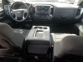 2015 Chevrolet Silverado 1500 LT with VIN 3GCUKREC5FG520430, listed as a Copart auction lot 55337605 with 132,910 mi miles and Clean Title. Bid and sale history available at DreamBid. Image 8.
