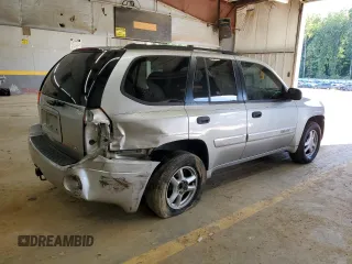 2005 GMC Envoy SLE with VIN 1GKDS13S352220344, listed as a Copart auction lot 70027194 with 234,427 mi miles and Salvage Title. Bid and sale history available at carsss.com. Image 3.