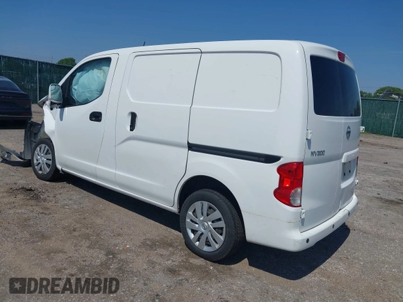 2020 Nissan NV200 S with VIN 3N6CM0KN0LK704414, listed as a IAAI auction lot 42424566 with Not provided miles and . Bid and sale history available at DreamBid. Image 3.