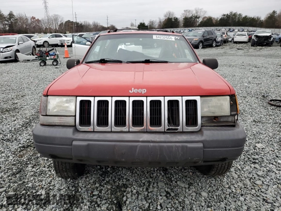 1998 Jeep Grand Cherokee Laredo with VIN 1J4GZ58S6WC104114, listed as a Copart auction lot 84232604 with 0 mi miles and Salvage Title. Bid and sale history available at carsss.com. Image 5.