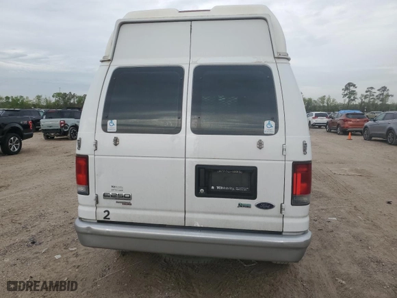 2014 Ford Econoline Cargo Van Commercial with VIN 1FTNE2EW5EDB18853, listed as a Copart auction lot 50924755 with 346859 miles and Clean Title. Bid and sale history available at carsss.com. Image 6.