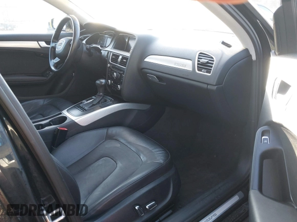 2014 Audi allroad Premium Plus with VIN WA1UFAFL1EA156213, listed as a IAAI auction lot 41610274 with 115,688 mi miles. Bid and sale history available at carsss.com. Image 5.
