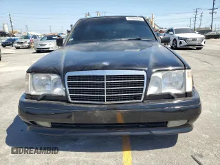 1994 Mercedes-Benz 400 E z VIN WDBEA34E6RC103296, wystawiony jako Copart lot #57000855 z przebiegiem 186 177 mil mil oraz Czysty tytuł • Clean title. Historia ofert i sprzedaży dostępna na DreamBid. Obrazek 5.