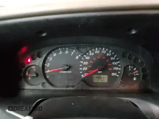2001 Mazda Tribute LX with VIN 4F2CU08101KM05943, listed as a Copart auction lot 84077694 with 137,937 mi miles and Salvage Title. Bid and sale history available at DreamBid. Image 9.