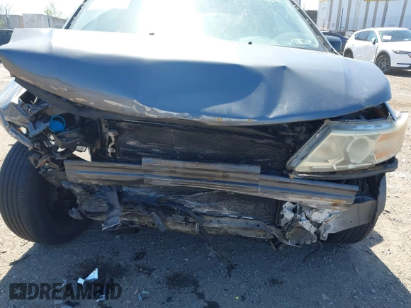 2013 Honda Odyssey LX with VIN 5FNRL5H23DB056331, listed as a IAAI auction lot 42069564 with Not Provided miles and . Bid and sale history available at carsss.com. Image 6.