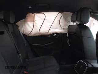 2019 Porsche Macan z VIN WP1AA2A50KLB05922, wystawiony jako IAAI lot #42013711 z przebiegiem Nie podano mil oraz . Historia ofert i sprzedaży dostępna na DreamBid. Obrazek 8.