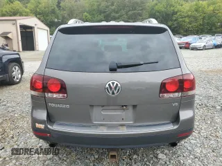 2010 Volkswagen Touareg VR6 with VIN WVGBF7A91AD001497, listed as a Copart auction lot 68234794 with 173,826 mi miles and Clean Title. Bid and sale history available at DreamBid. Image 6.